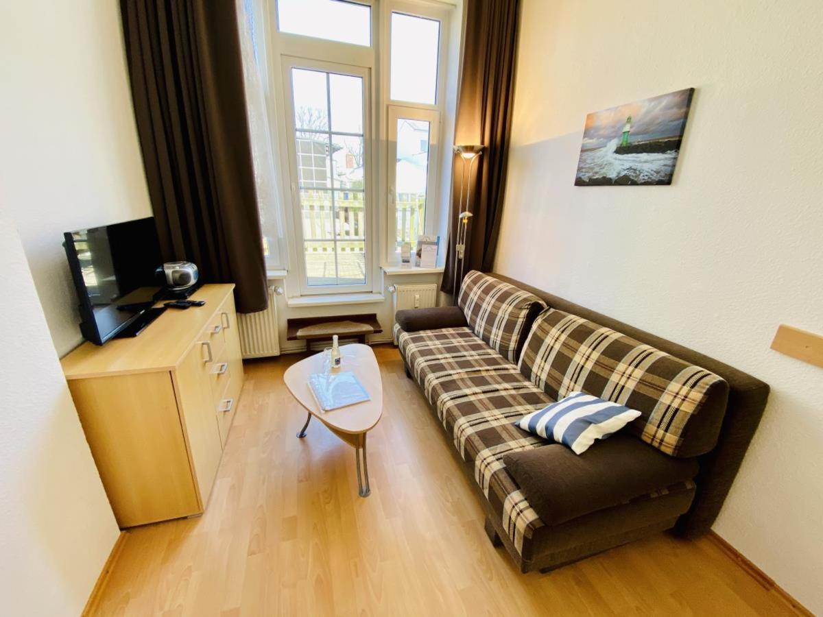 Ferienwohnung Delfin Rostock Exterior foto